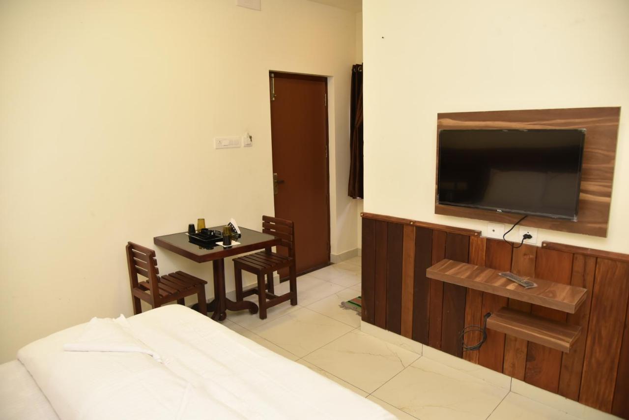 Sree Ganesh Inn Palni Esterno foto