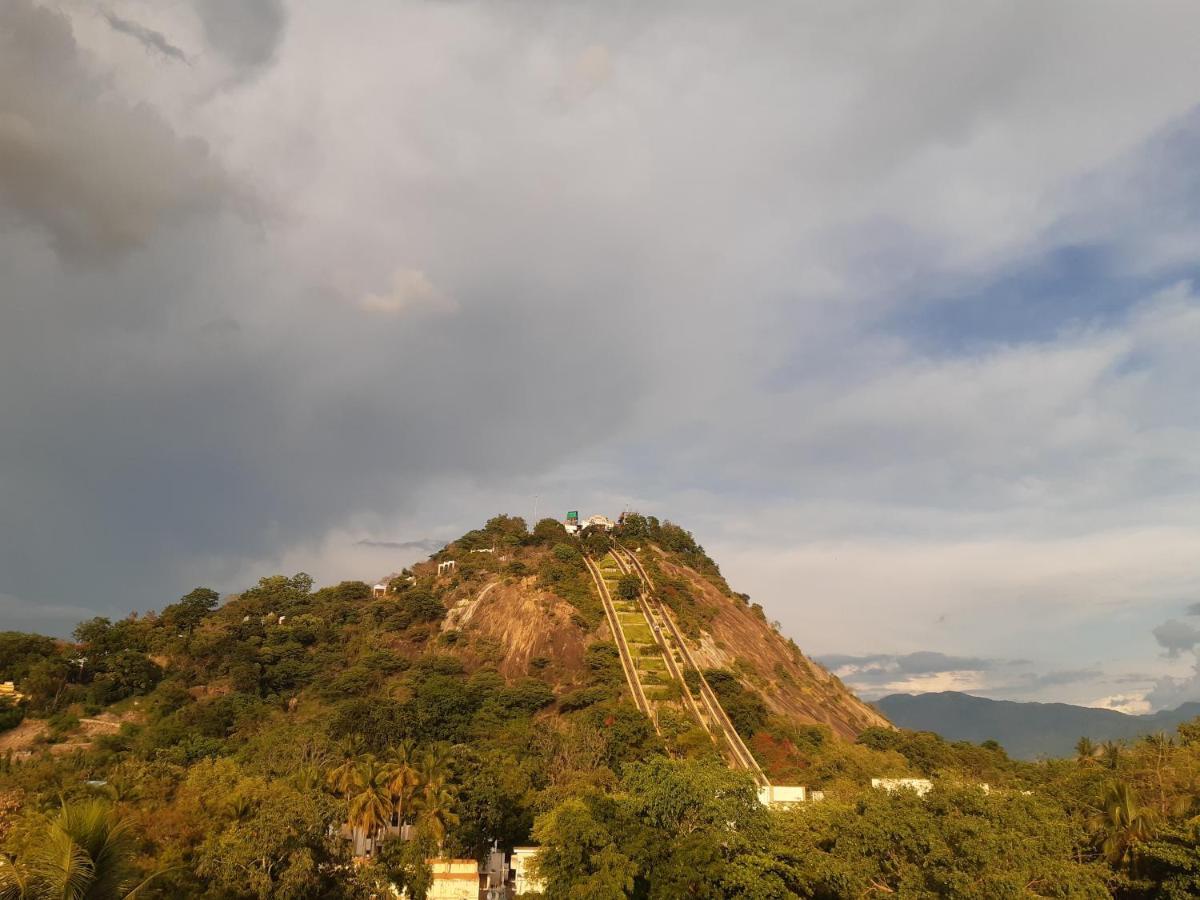 Sree Ganesh Inn Palni Esterno foto